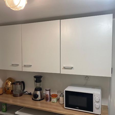 La Girafe Apartment Sannois Luaran gambar