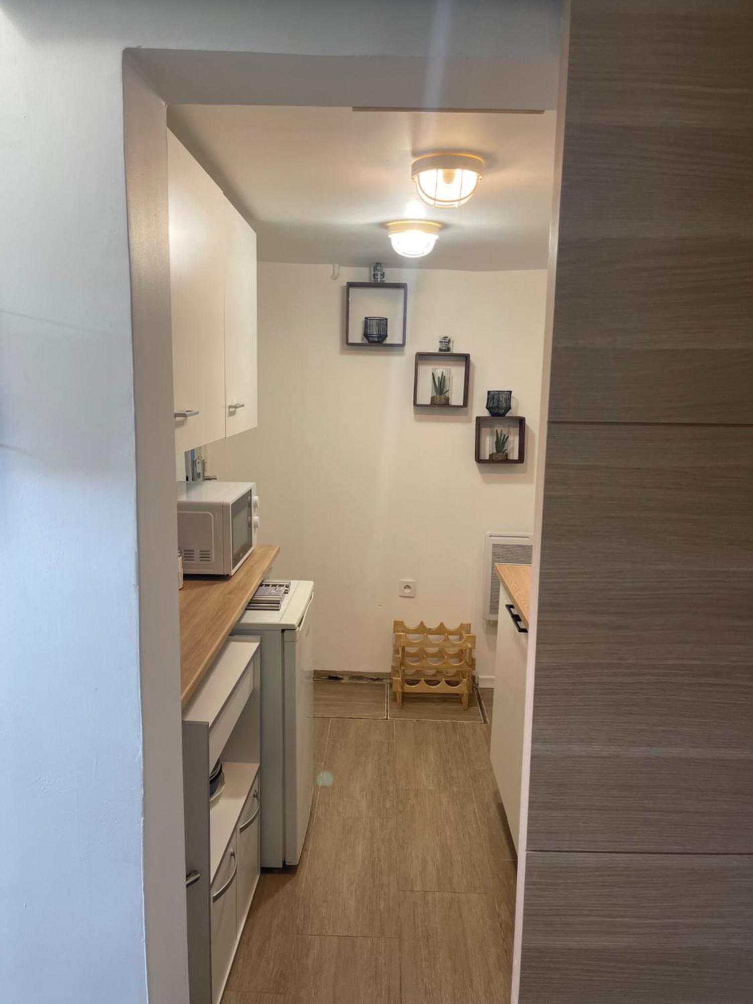 La Girafe Apartment Sannois Luaran gambar